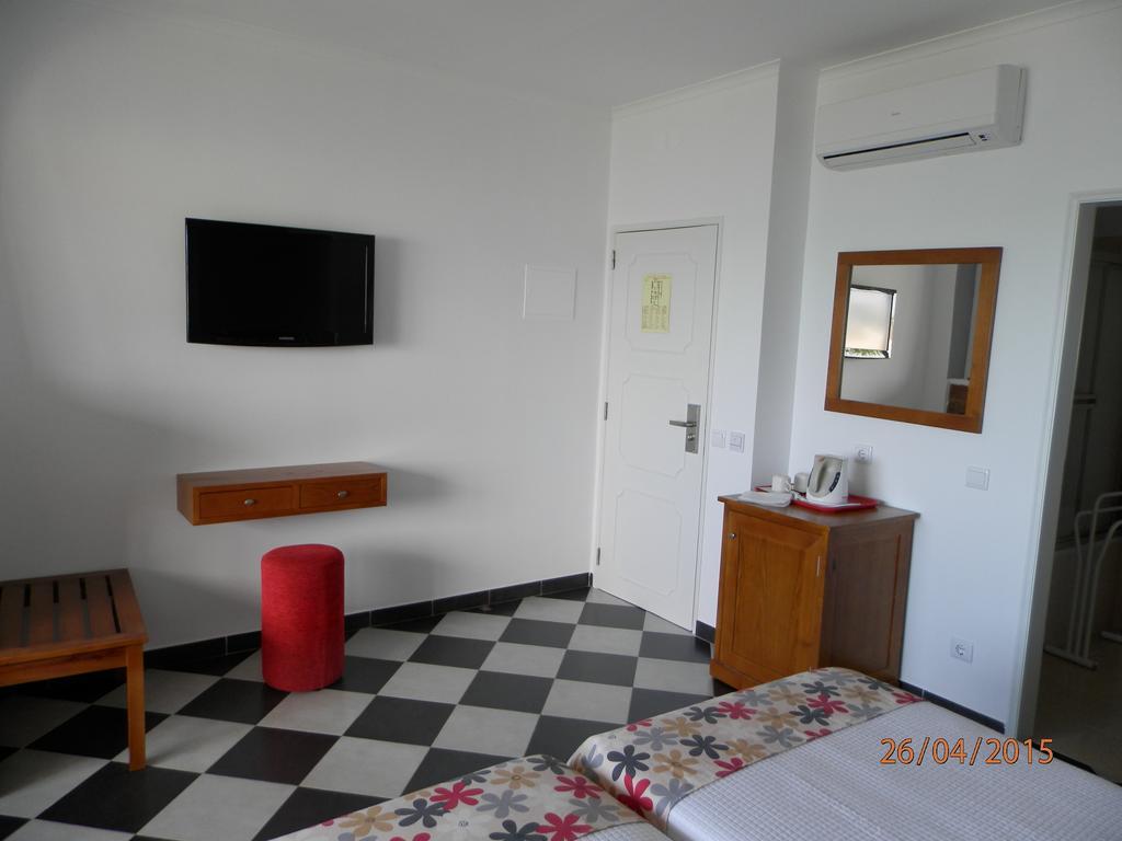 Frentomar Hotel Albufeira Room photo
