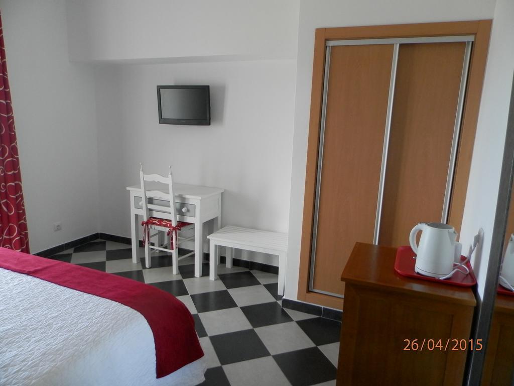 Frentomar Hotel Albufeira Room photo