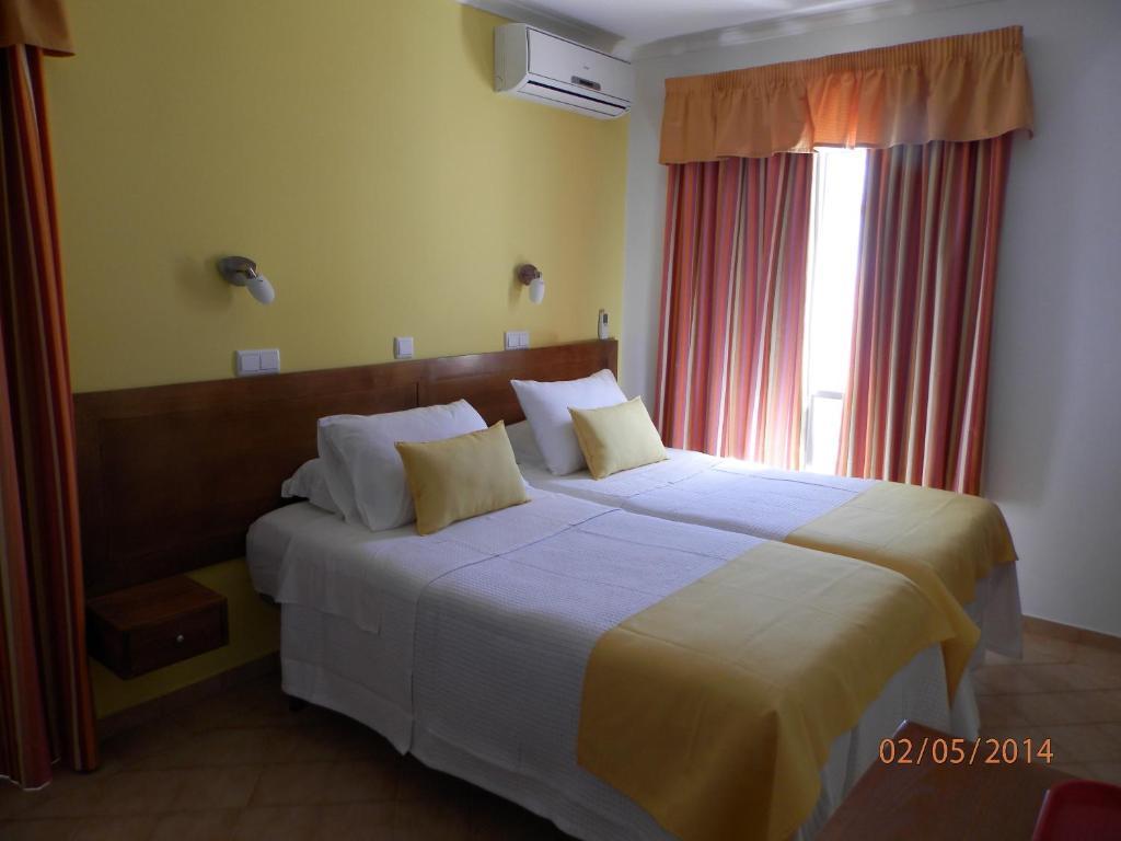 Frentomar Hotel Albufeira Room photo